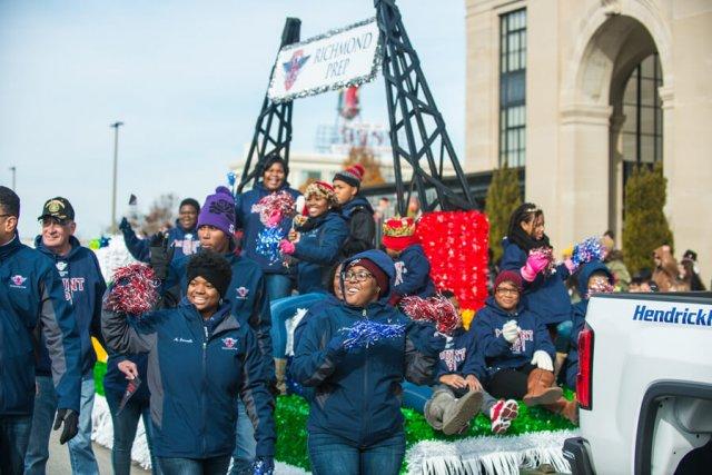 Dominion Christmas Parade 2016